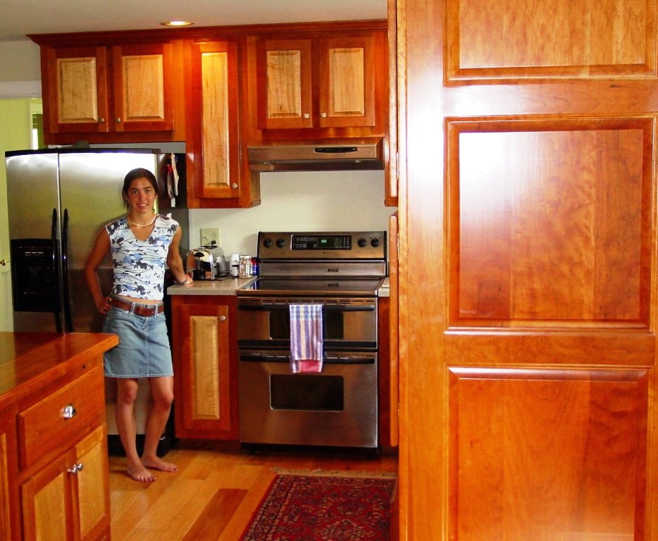 Klein Kitchen Side Large