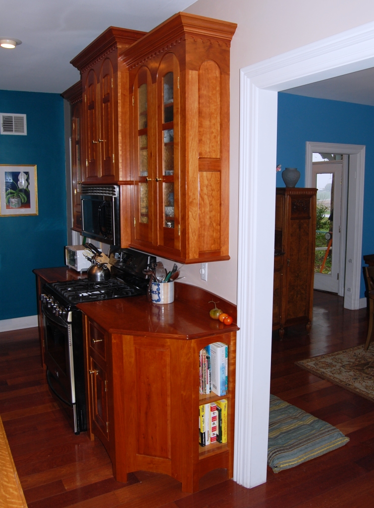 Riley Cabinets Side Large